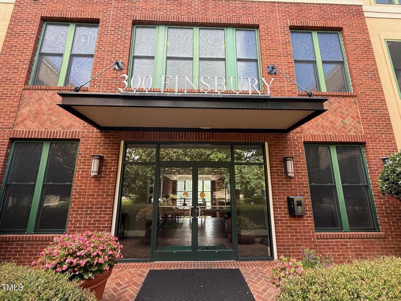 300 Finsbury St #206, Durham, NC 27703