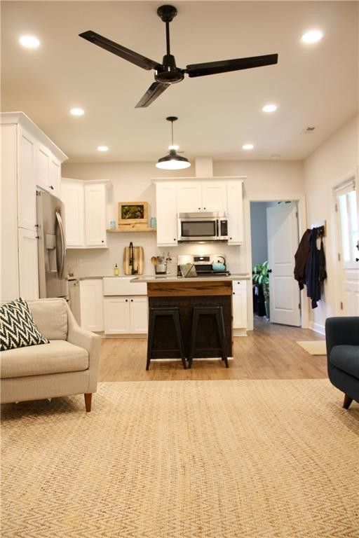 300 S Fourth St, Mebane, NC 27302