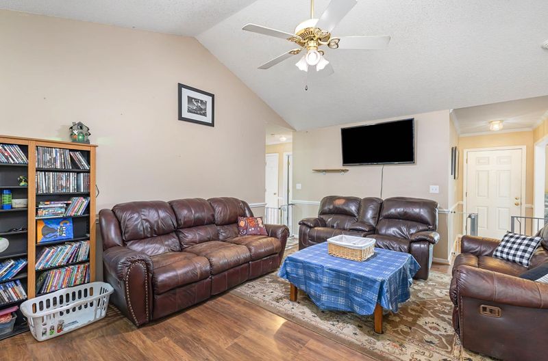 300 Grants Way, Four Oaks, NC 27524