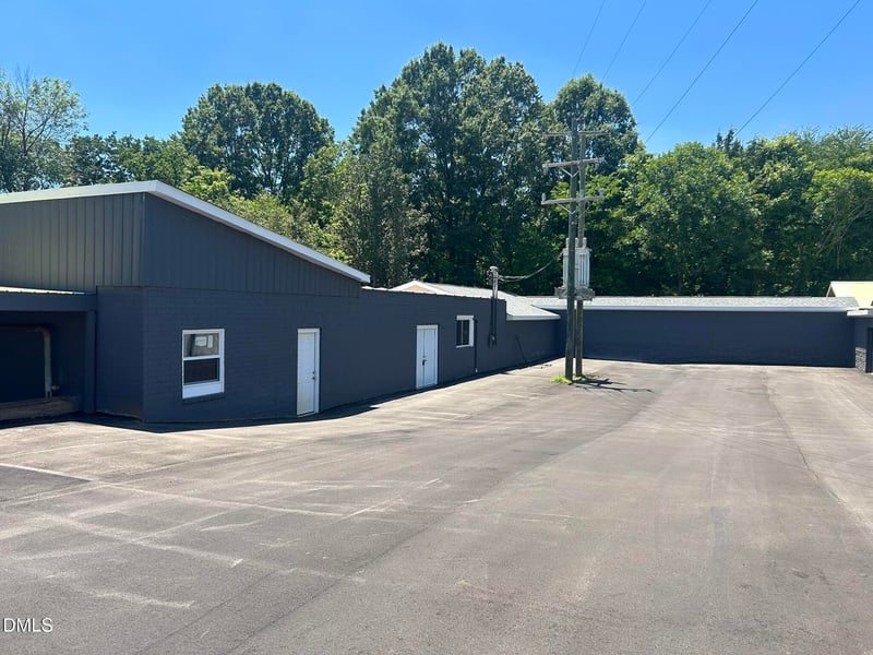 300 Guthrie St, Graham, NC 27253