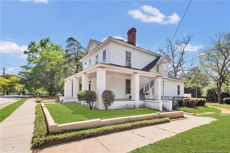 300 Highland Ave, Fayetteville, NC 28305