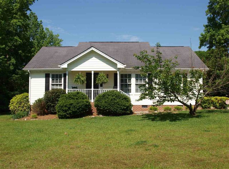 300 Indigo Pl, Garner, NC 27529