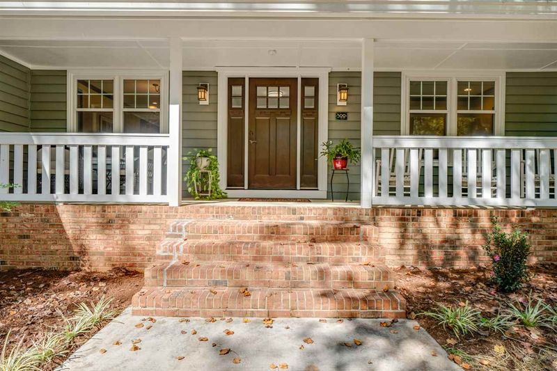 300 King George Loop, Cary, NC 27511