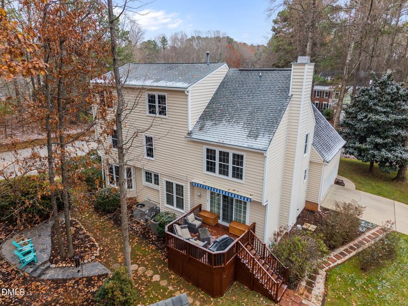 300 W Kirkfield Dr, Cary, NC 27518
