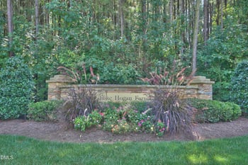 300 Lake Manor Rd, Chapel Hill, NC 27516