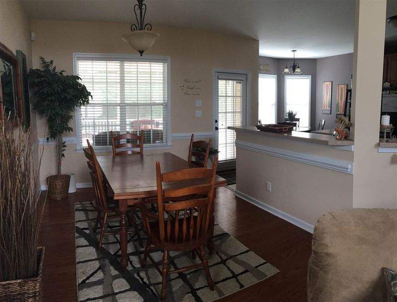 300 Landview Dr, Four Oaks, NC 27524