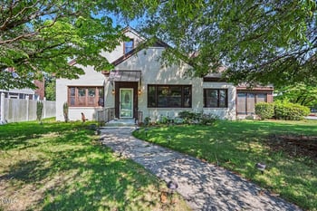 300 Layton Ave, Dunn, NC 28334