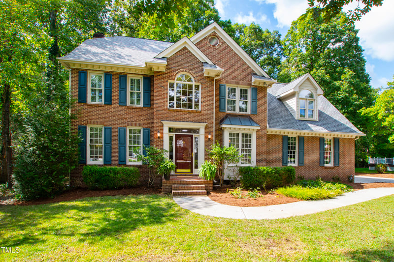 300 Legault Dr, Cary, NC 27513