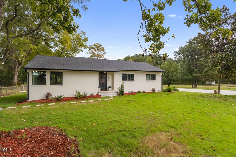 300 Loop Rd, Garner, NC 27529