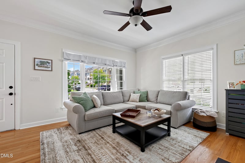 300 Madison Grove Pl, Cary, NC 27519
