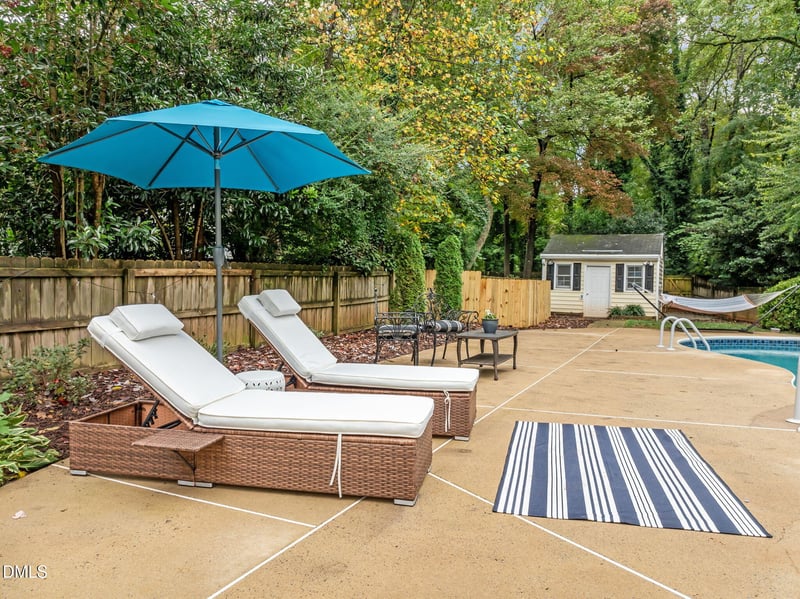 300 Mainsail Dr, Cary, NC 27511