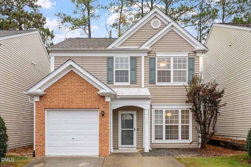 300 Mannington Dr, Morrisville, NC 27560
