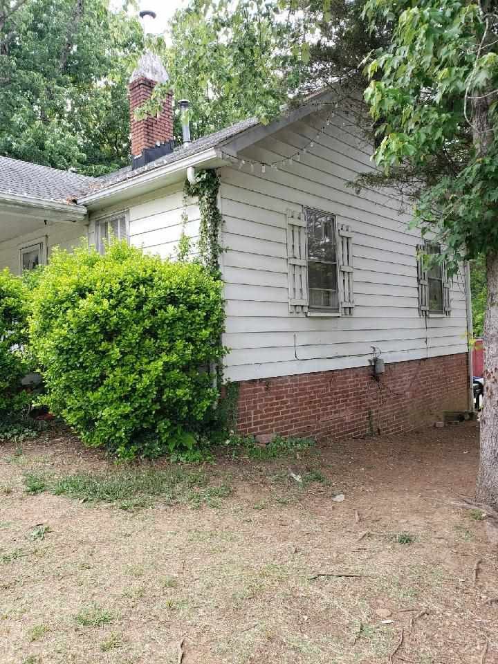 300 S Mineral Springs Rd, Durham, NC 27703