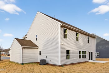 300 Nathan Dr #44, Lillington, NC 27546