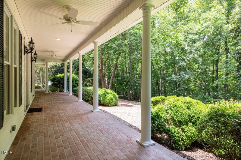 300 Oak Ridge Dr, Hillsborough, NC 27278