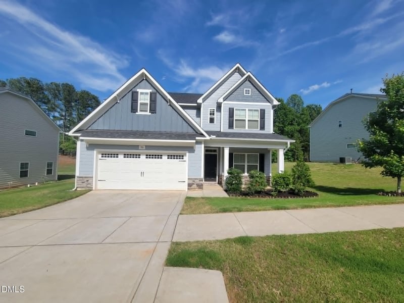 300 Olde Liberty Dr, Youngsville, NC 27596