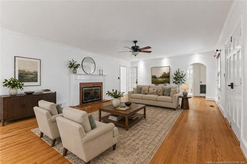 300 Pinecrest Dr, Fayetteville, NC 28305