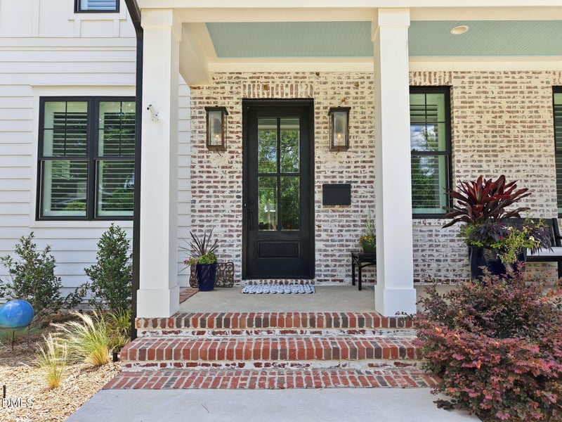 300 Plainview Ave, Raleigh, NC 27604