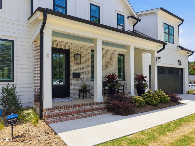 300 Plainview Ave, Raleigh, NC 27604