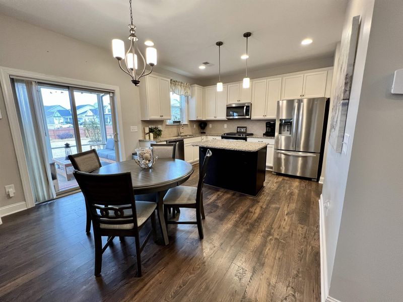 300 Porter Hill Dr, Youngsville, NC 27596