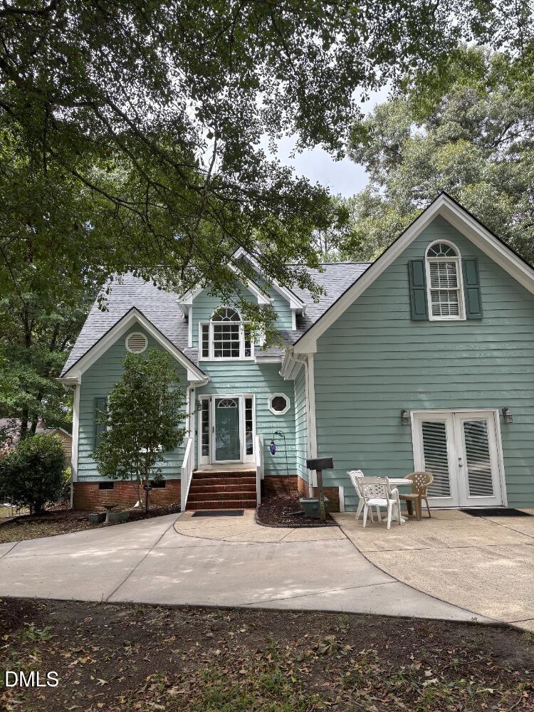 300 Powhatan Dr, Fuquay Varina, NC 27526