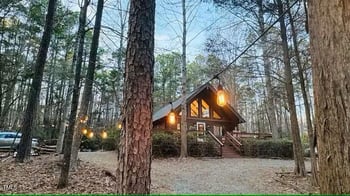 300 Rabbit Rn, Pittsboro, NC 27312