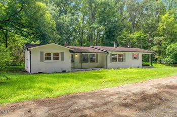 300 Ranch Rd #A, Clayton, NC 27520