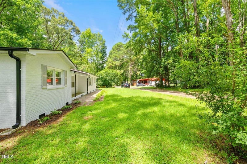 300 Ranch Rd #A, Clayton, NC 27520