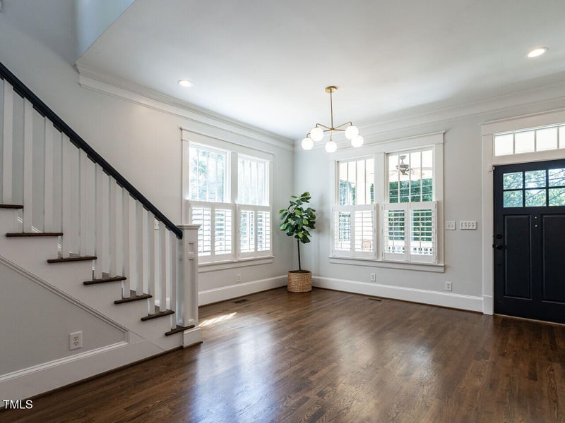 300 Roanoke Park Dr, Raleigh, NC 27608