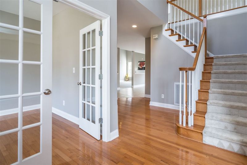 300 Ruthwin Dr, Morrisville, NC 27560