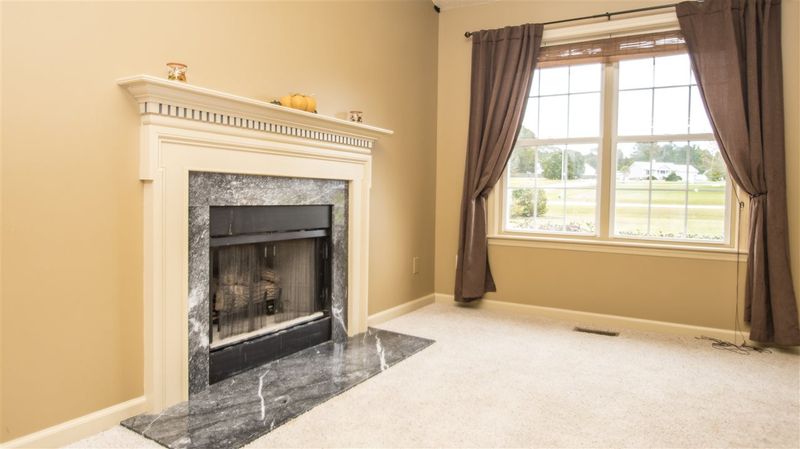 300 Sandy Bottom Ct, Clayton, NC 27520