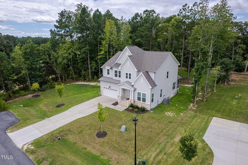 300 Scotland Dr, Youngsville, NC 27596