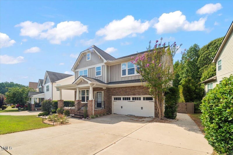 300 Shorehouse Way, Holly Springs, NC 27540
