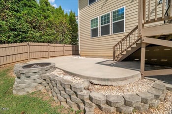300 Shorehouse Way, Holly Springs, NC 27540
