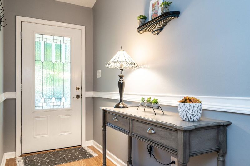 300 Steeple Rd, Holly Springs, NC 27540