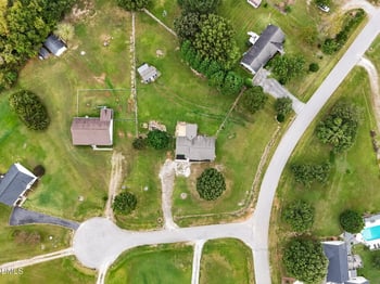 300 Still Meadows Ct, Benson, NC 27504