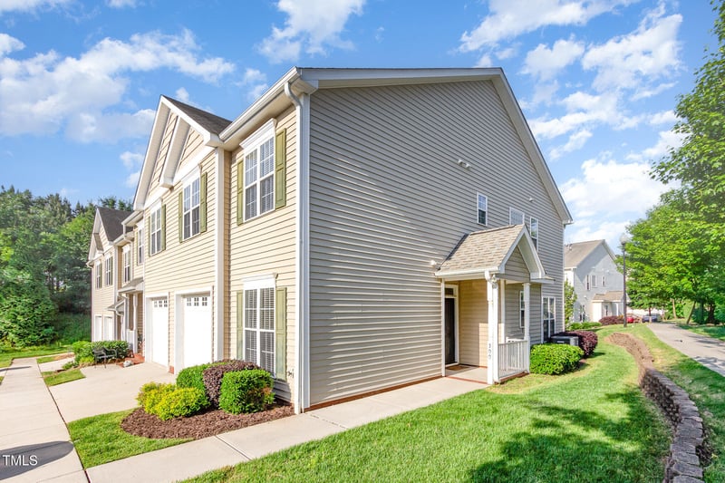 300 Sugar Maple Ave, Wake Forest, NC 27587