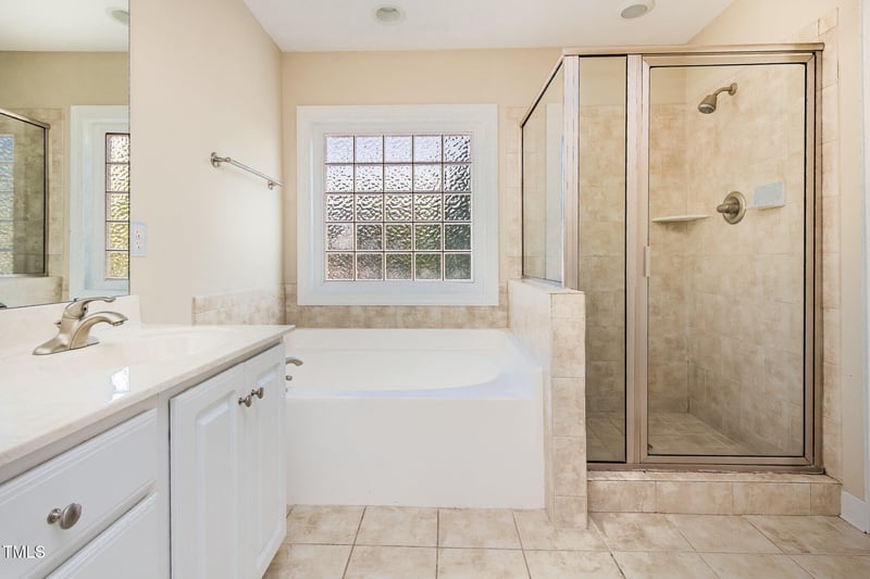 300 Sugar Maple Ave, Wake Forest, NC 27587