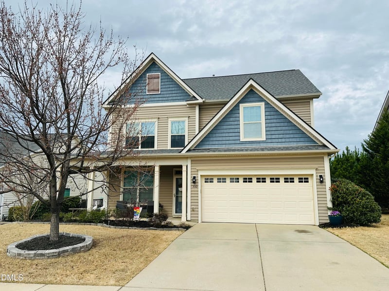 300 Sweet Violet Dr, Holly Springs, NC 27540