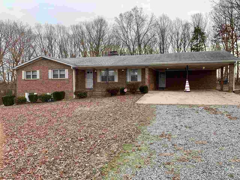 300 Thomas Humphries Rd, Roxboro, NC 27574