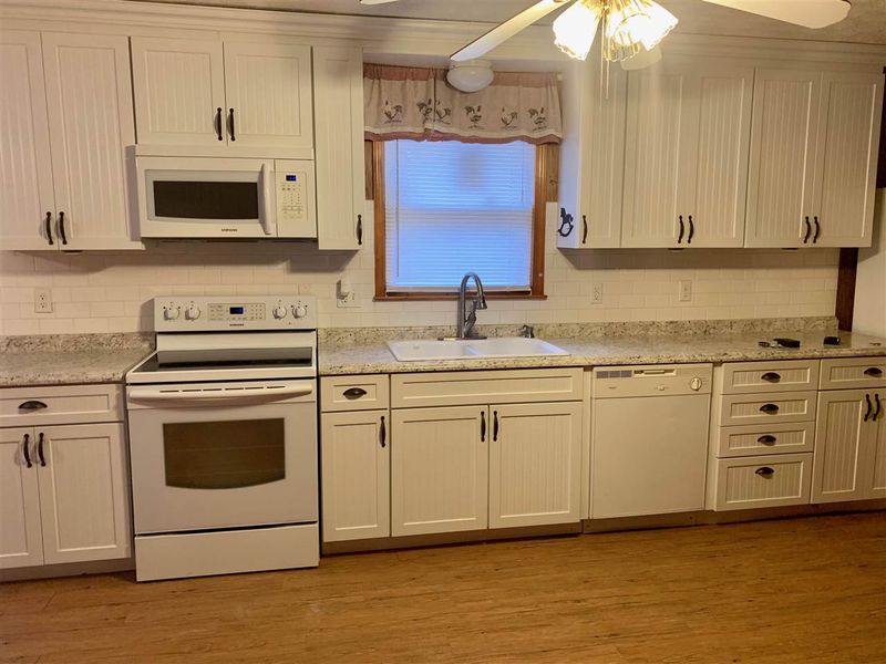 300 Thomas Humphries Rd, Roxboro, NC 27574