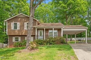 300 Wakewood Ct, Raleigh, NC 27615