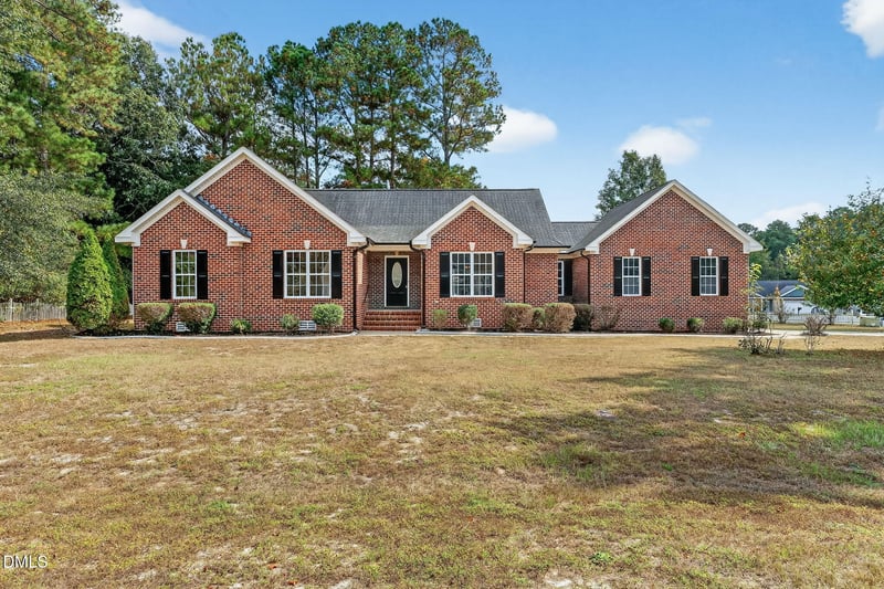 300 Waters Cir, Goldsboro, NC 27534