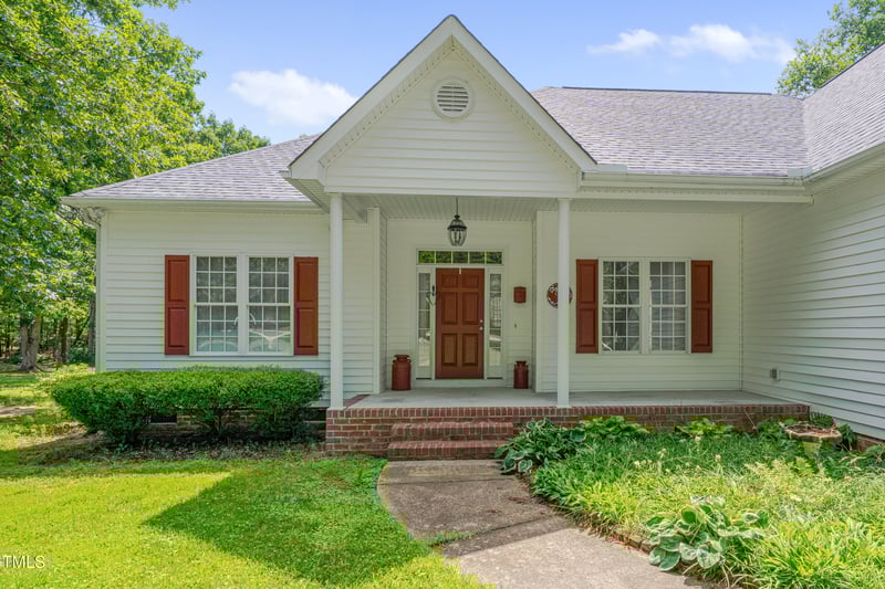 300 Williamston Ridge Dr, Youngsville, NC 27596