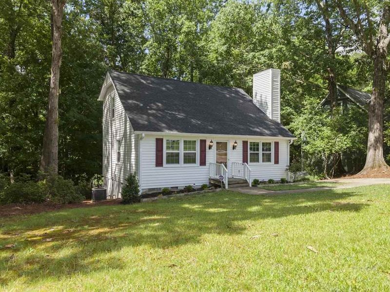 300 Winding Brook Dr, Garner, NC 27529