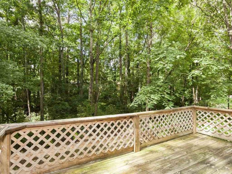 300 Winding Brook Dr, Garner, NC 27529