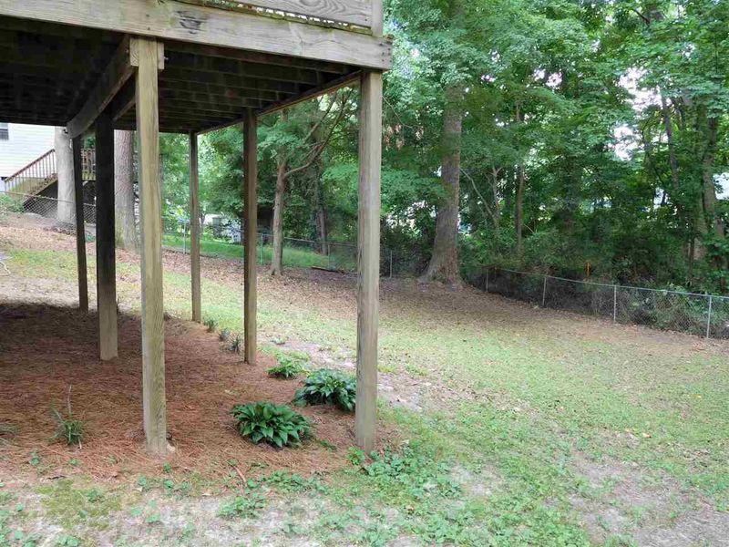 300 Winding Brook Dr, Garner, NC 27529