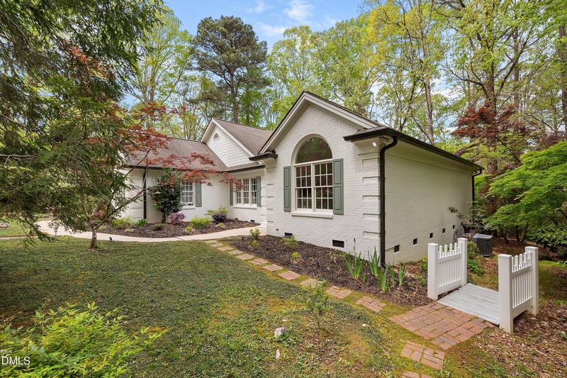 3000 Bentwillow Dr, Fuquay Varina, NC 27526