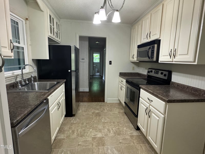3000 Brentwood Rd, Raleigh, NC 27604