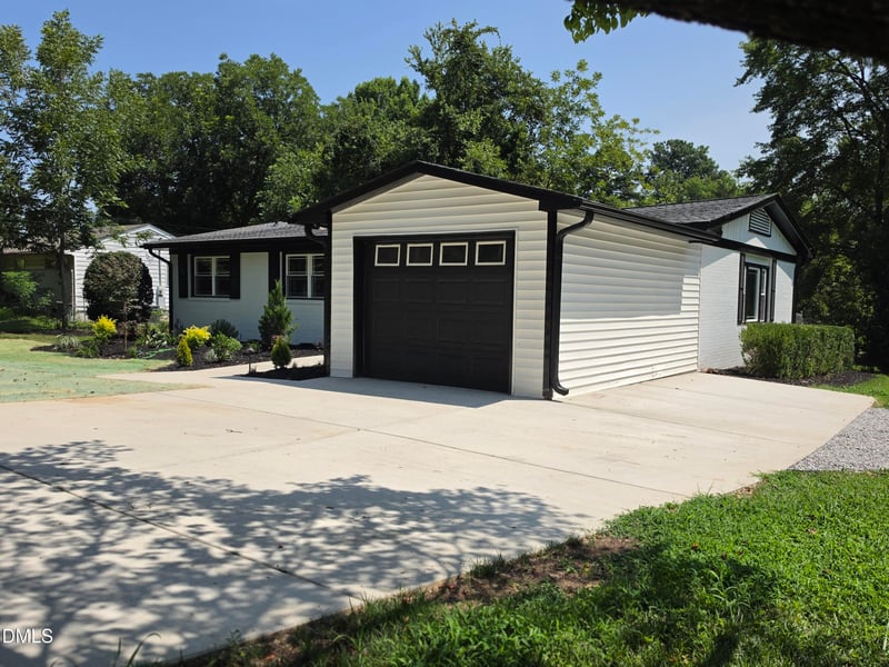 3000 Brentwood Rd, Raleigh, NC 27604